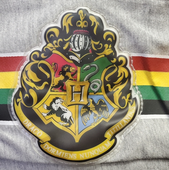 NWT Hogwarts Backpack - Picture 3 of 11
